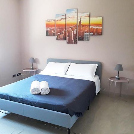 Stanza Vacanza Confortevole In Appartamento Ad Un Passo Dal Mare Vallecrosia Bagian luar foto
