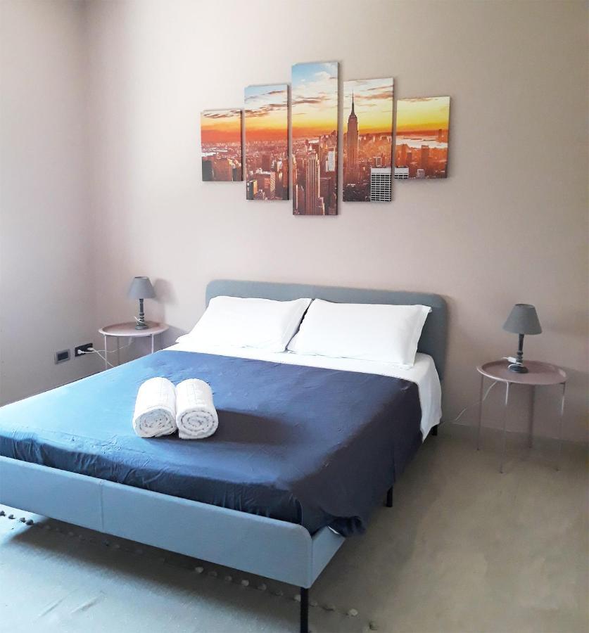 Stanza Vacanza Confortevole In Appartamento Ad Un Passo Dal Mare Vallecrosia Bagian luar foto